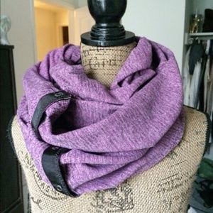 Lululemon Soft Purple Vinyasa Scarf